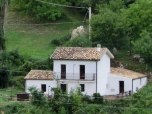 Italy – Villa Celeria , Gran Sasso, Abruzzo, 5 rooms 100 m²