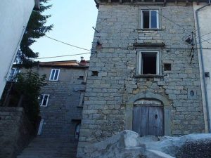 Italy – Castiglione Messer Marino, 3 rooms 80 m²